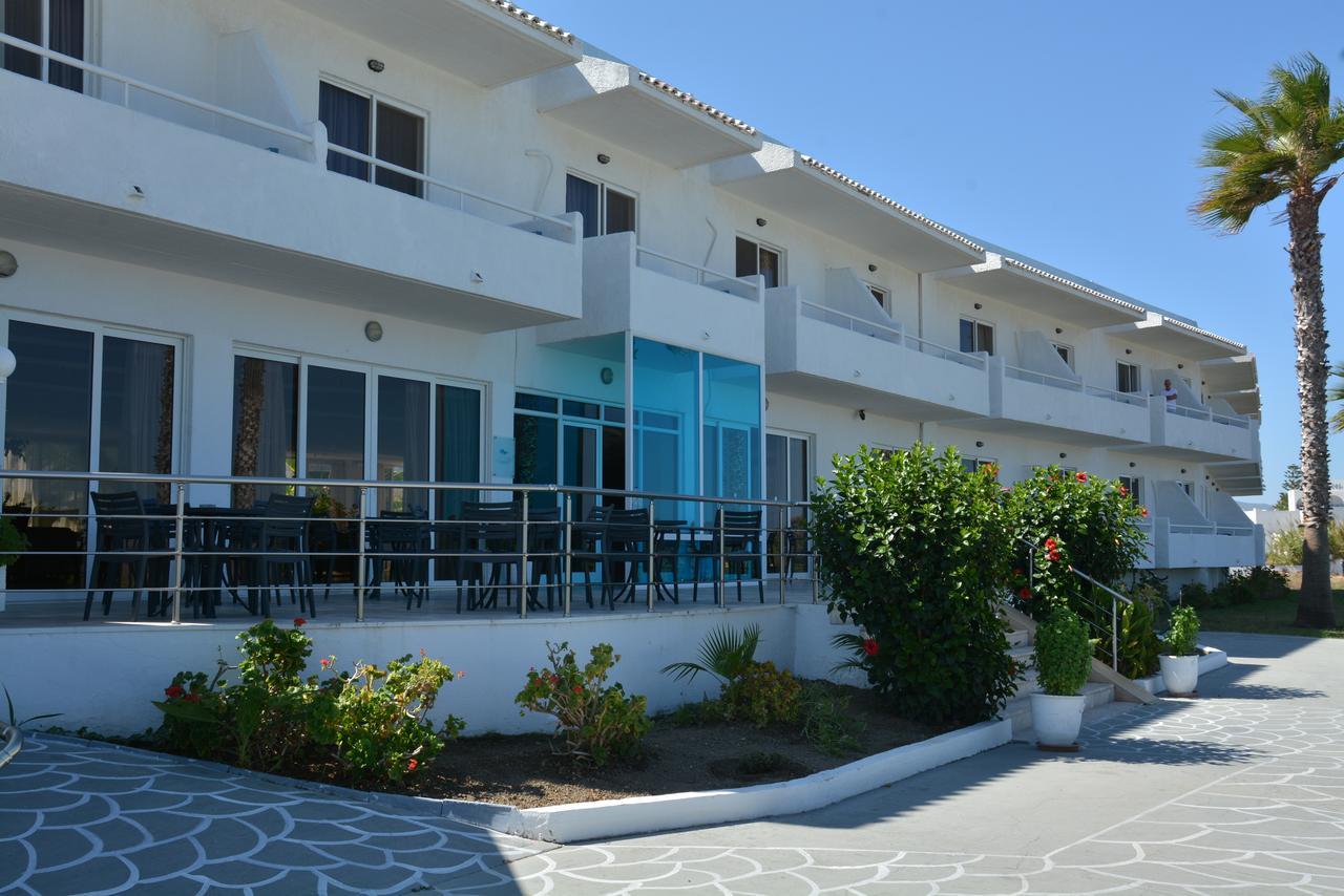 Costa Angela Seaside Resort Luaran gambar